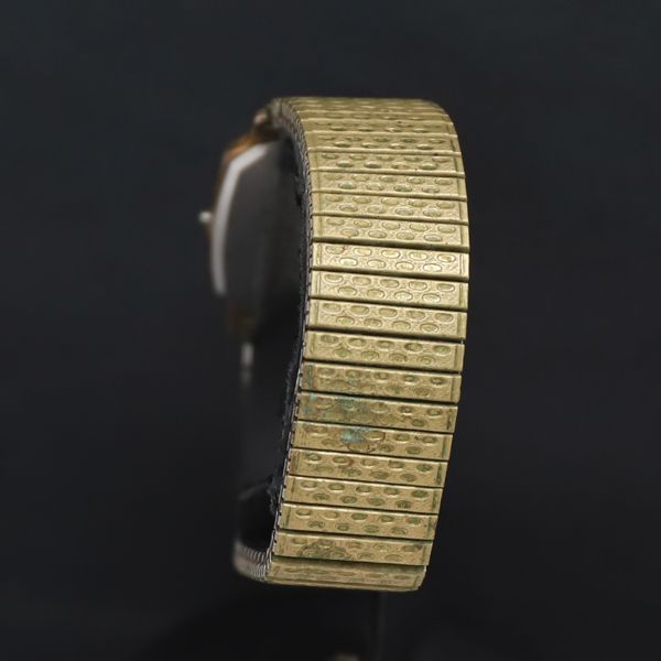 【SEIKO】 Dolce 6030-5550 セイコードルチェ 黒文字盤 SEIKO】 Dolce 6030-5550 セイコードルチェ 黒文字盤 - メルカリ