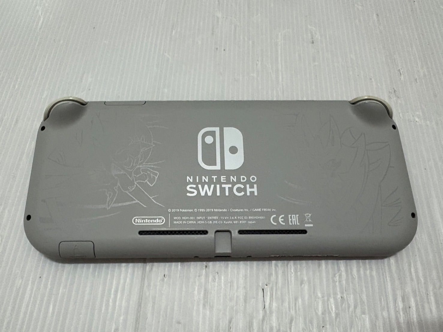 Switchライト(ポケモンver)+その他 限定 ニンテンドースイッチ ライト 本体 ザシアン・ザマゼンタ