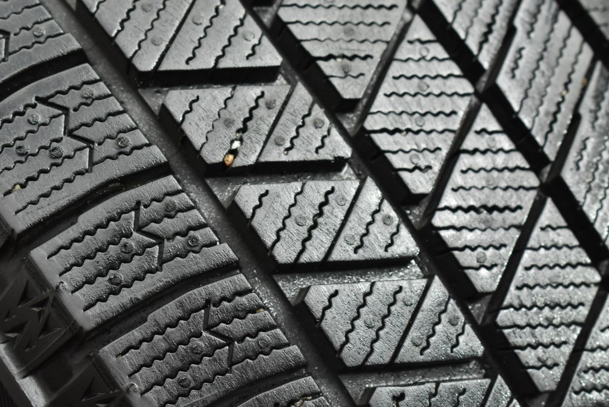 バリ溝 ブリヂストン ブリザック VRX3 195 65R16 4本セット ライズ ロッキー レックス 交換用 スタッドレス FFCRYSTALESIA_COM