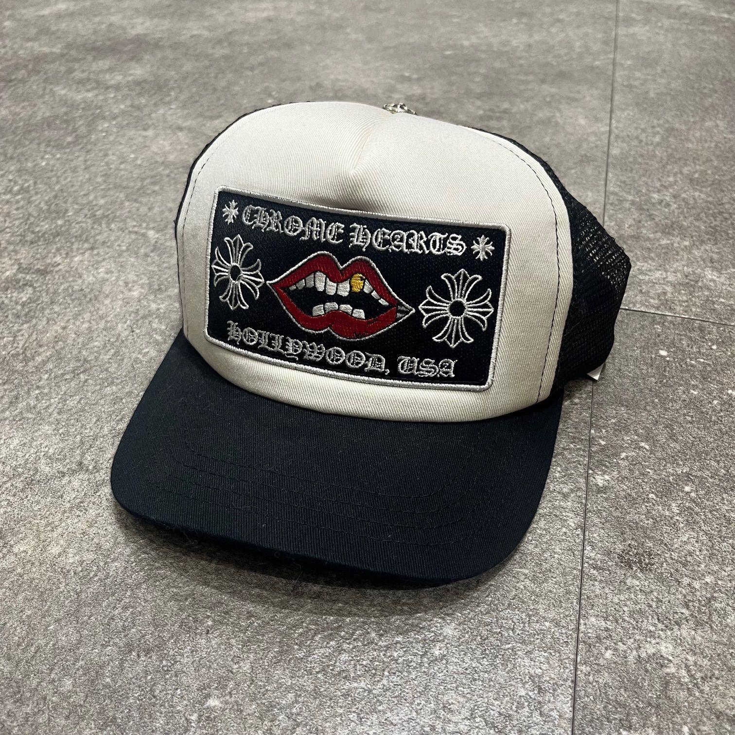 CHROME HEARTS MATTYBOY PPO リップ タン トラッカー メッシュキャップ 