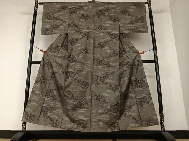 平和屋着物●本場大島紬　泥染め　9マルキ　風景文　正絹　逸品　AAAV7219zg 平和屋着物○本場大島紬 泥染め 9マルキ 風景文 正絹 逸品 AAAV7219zg