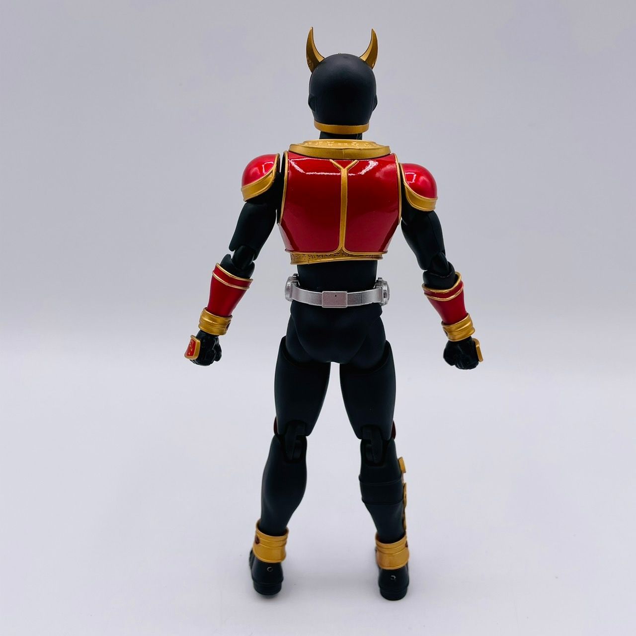 真骨彫製法 仮面ライダークウガ ライジングマイティ フィギュ