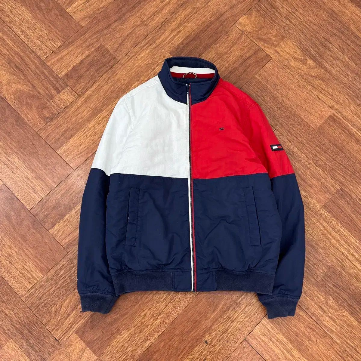 M （ 100 ） Tommy Hilfiger(トミーヒルフィガー) バイカラー ジャケット