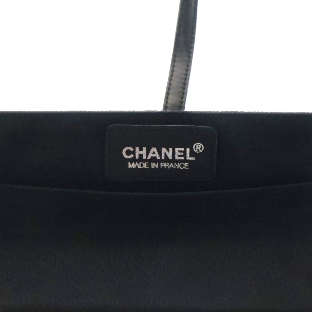 CHANEL (シャネル) ニュートラベルライン ジュエリーケース ブラック