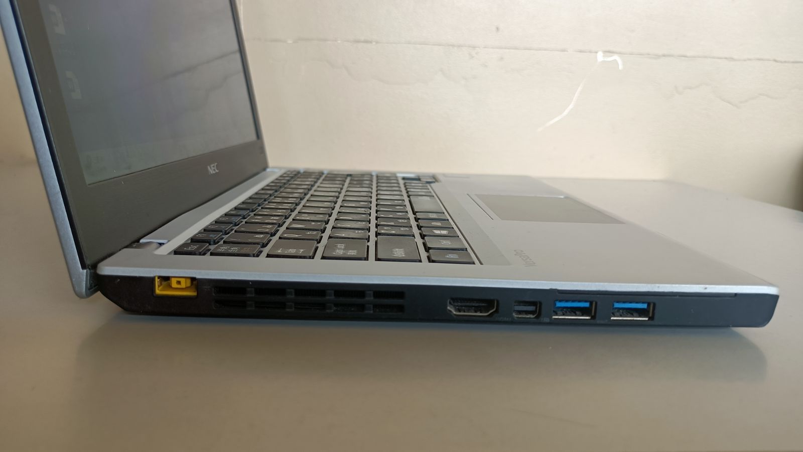 ⭐️ノートパソコン⭐️NEC 第六世代Core i5 SSD128G メモリ8G