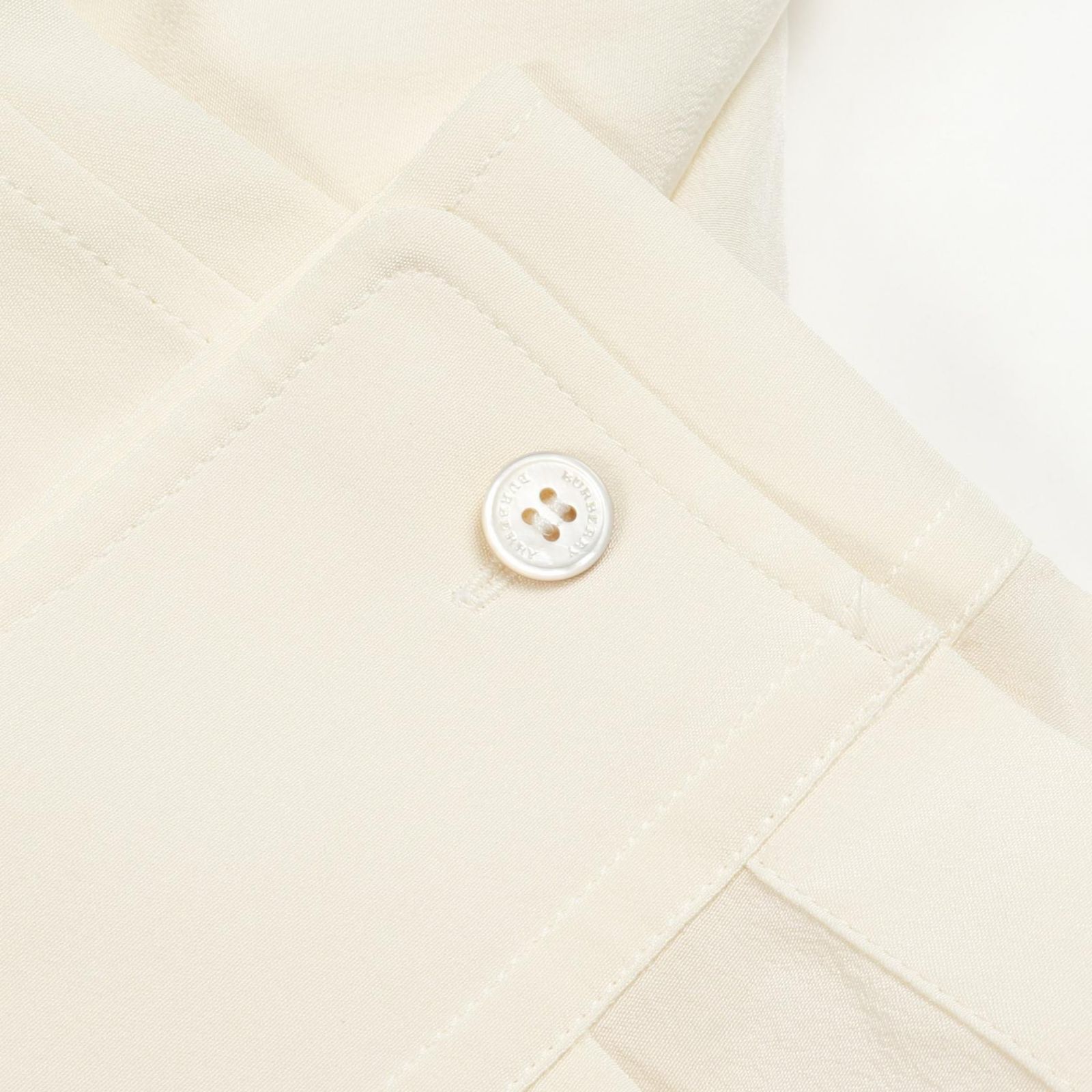 バーバリー BURBERRY ブラウス ホワイト シルク シャツ レディース Used B