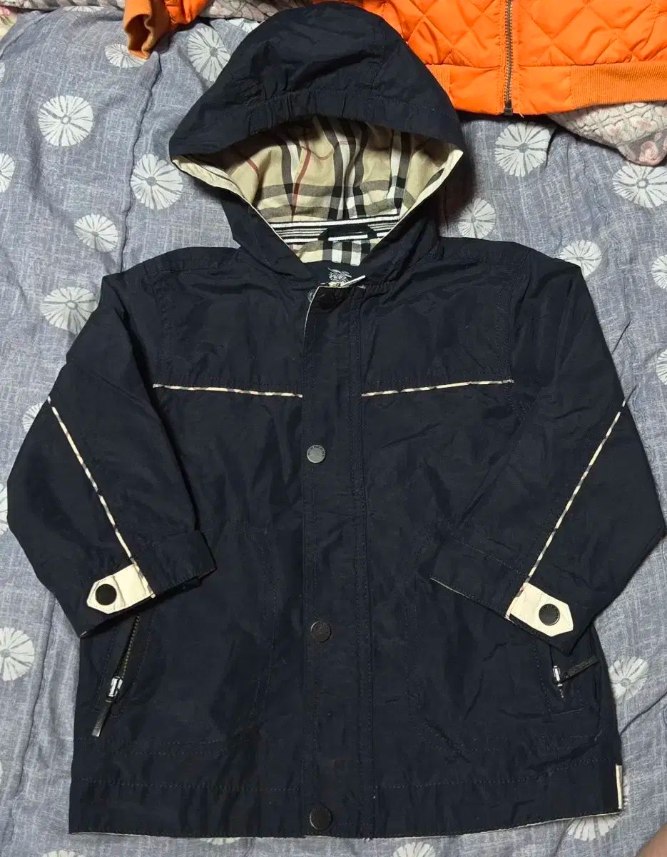 幼児 90 サブパラグラフ BURBERRY(バーバリー ) キッズ 正規品 ウィンドブレーカー まとめ売り