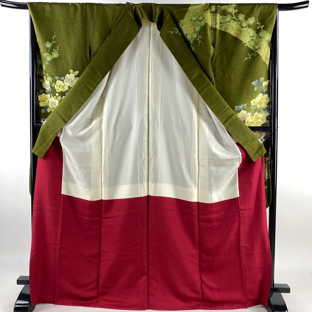 振袖 身丈168.5cm 裄丈67cm M 袷 御所車 牡丹 金糸 クリアランス 金彩