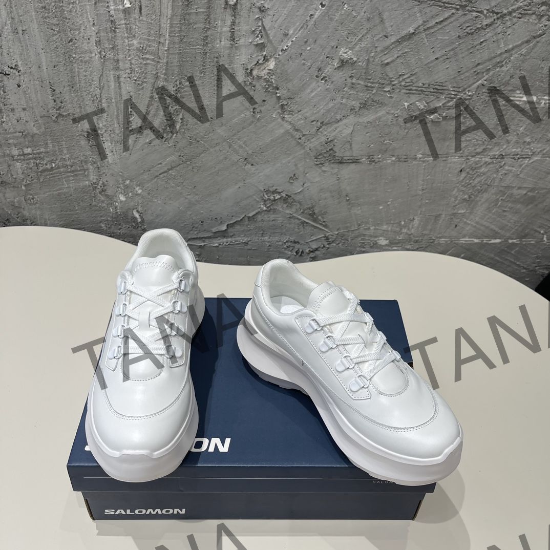 CDG x SALOMON レザーカジュアルシューズ スニーカー レディース 厚底  