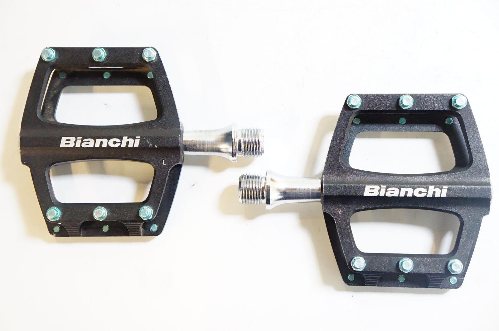 BIANCHI 「ビアンキ」 CNC ペダル / バイチャリ熊谷店 BIANCHI