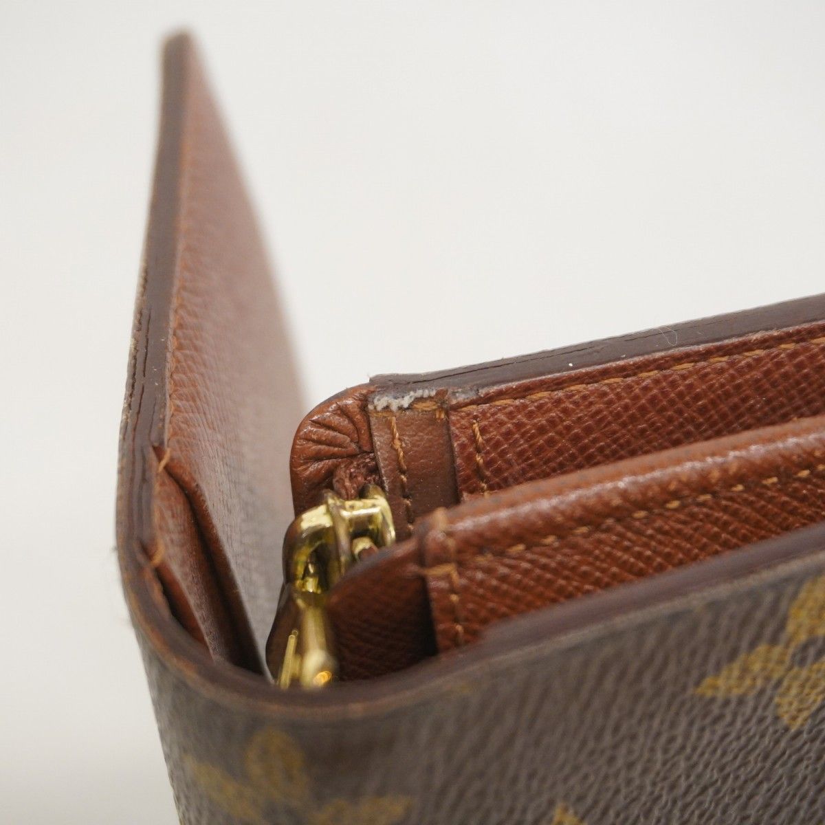 財布 モノグラム