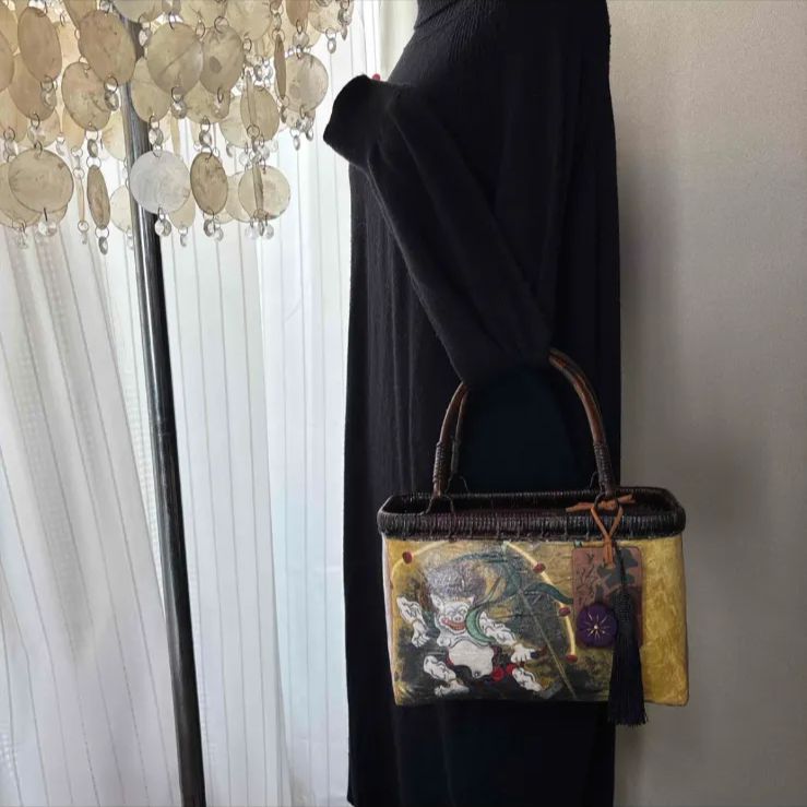 一閑張りバック 風神雷神 - メルカリ