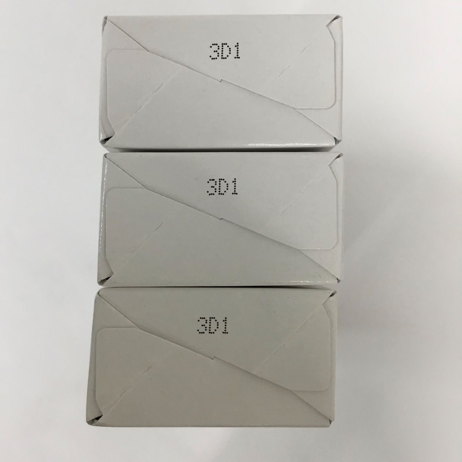 シルキークイーン　薬用ホワイトニングミルクA 4本セット 41d0tJsw4yL._UF350,350_QL50_.jpg