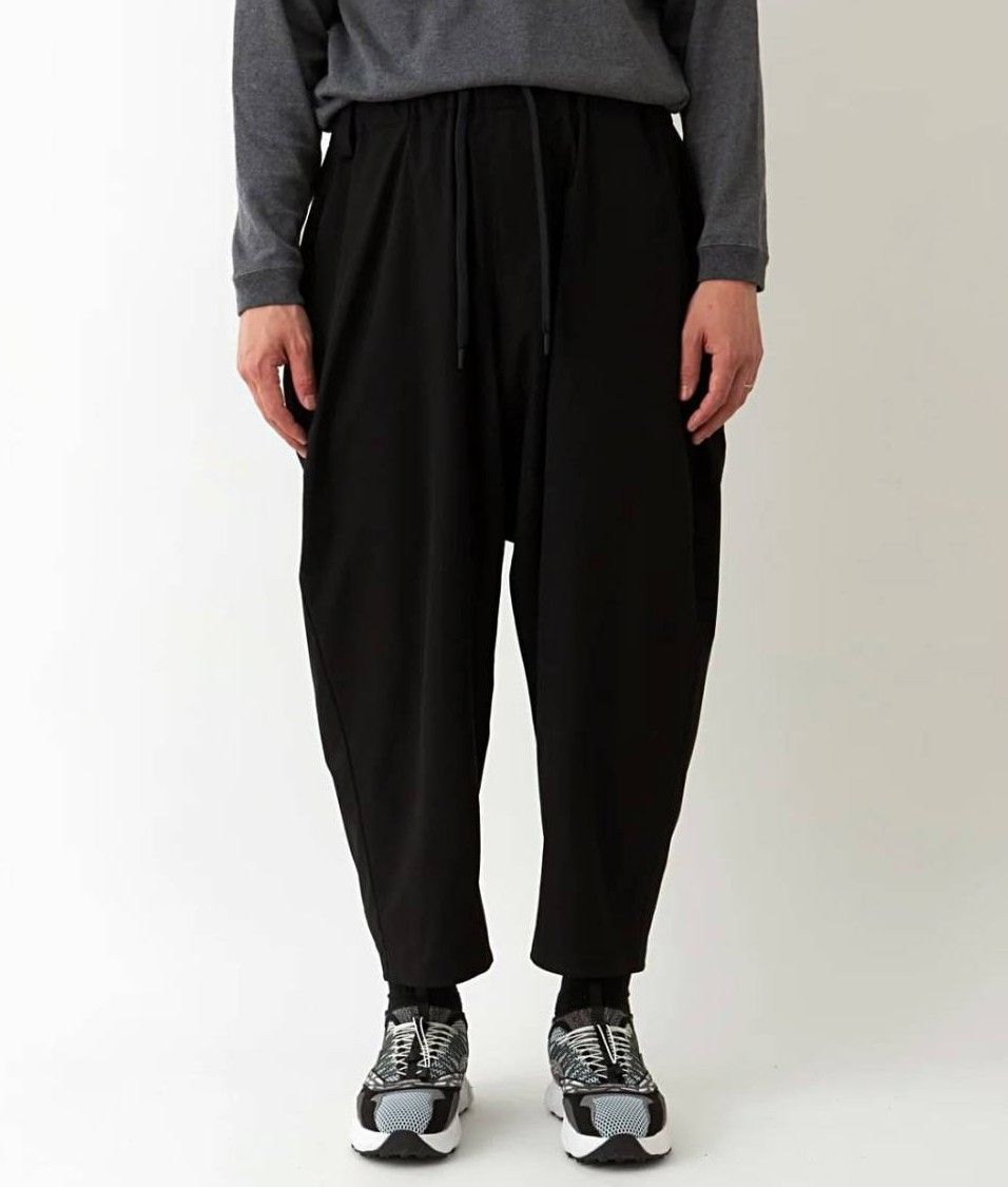 White Mountaineering｜ホワイトマウンテニアリング ワイドサルエルパンツ BK2173407