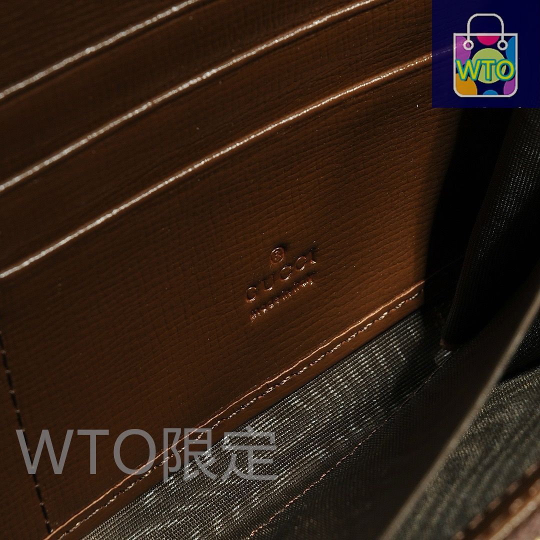 シングルジッパーハンドバッグ