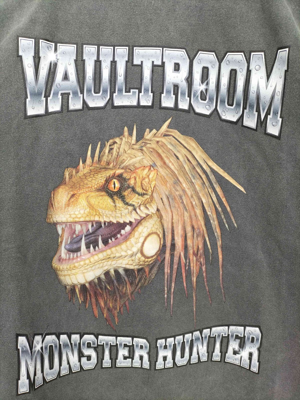 VAULTROOM GREAT JAGRAS TEE モンスターハンター | GRANDCIRCLETOURS.NET