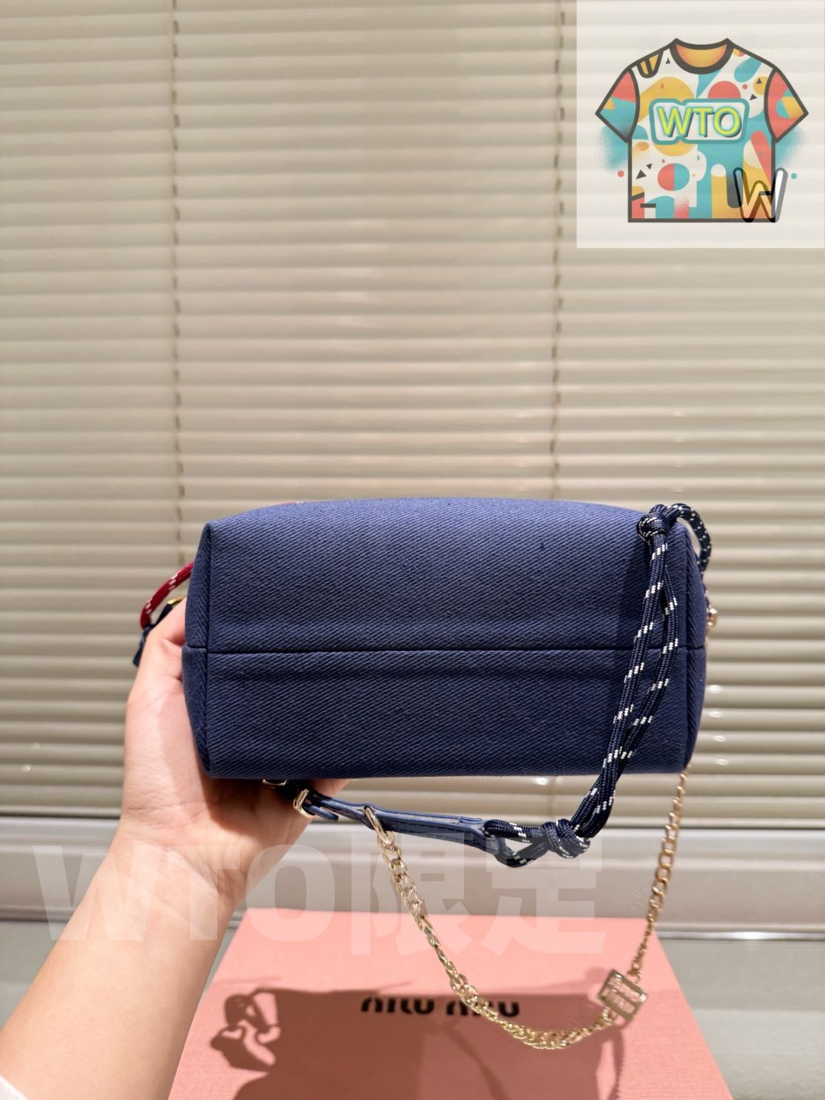 miu✴︎コメント必須！ MIUMIU ミュウミュウ パーカー ジップパーカー フーディー
