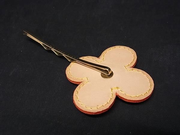 ルイヴィトン　バレッタ　フルール LOUIS VUITTON (ルイヴィトン) ヴェルニ バレッタ・フルール パテント