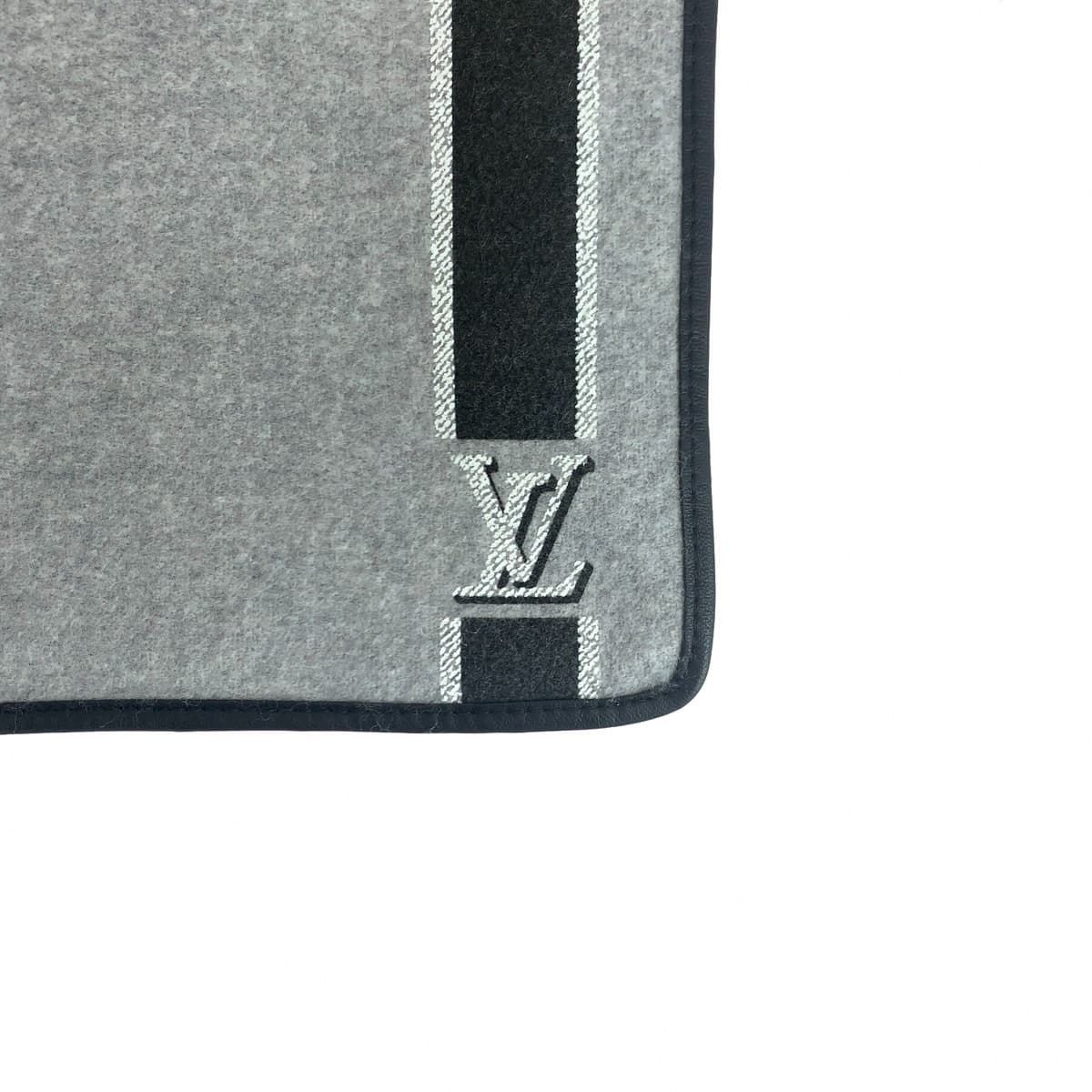 美品 LOUIS VUITTON ルイヴィトン 23AW ショール70 エクスプローラー