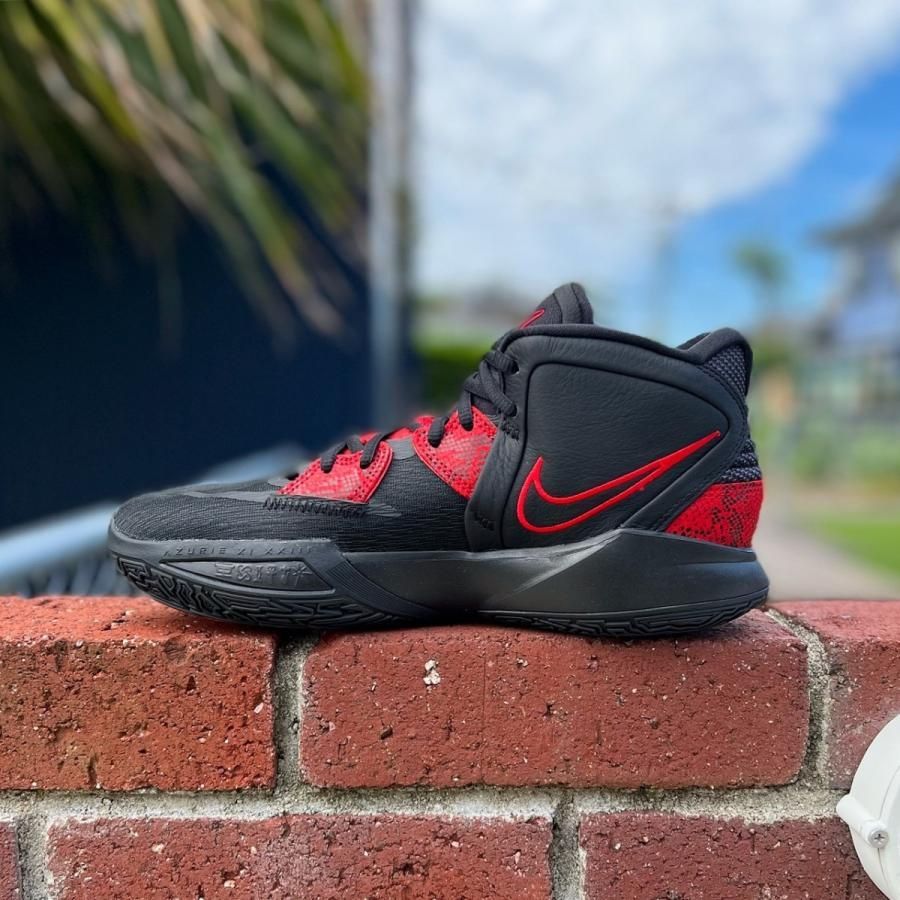 NIKE KYRIE INFINITY 'BRED' ナイキ カイリー 8 インフィニティ 