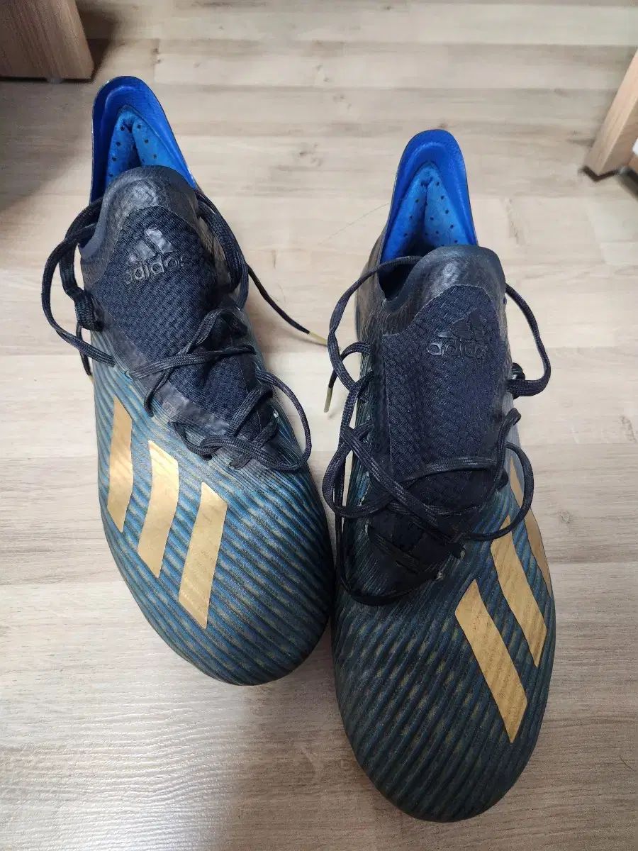 【雷市場（ポンジャン）商品韓国直送】 adidas(アディダス) エックス 19 1 ソンフンミン サッカーシューズ 2 会議用