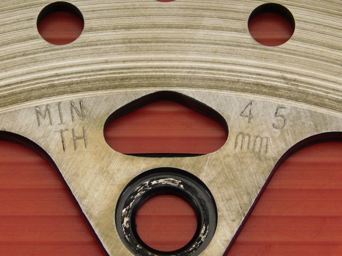 純正 brembo