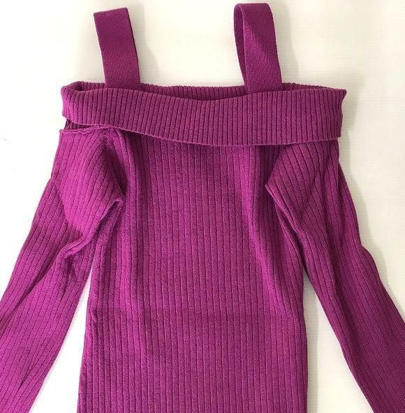 美品 EmiriaWiz エミリアウィズ オフショルヘムラインニットワンピース  
