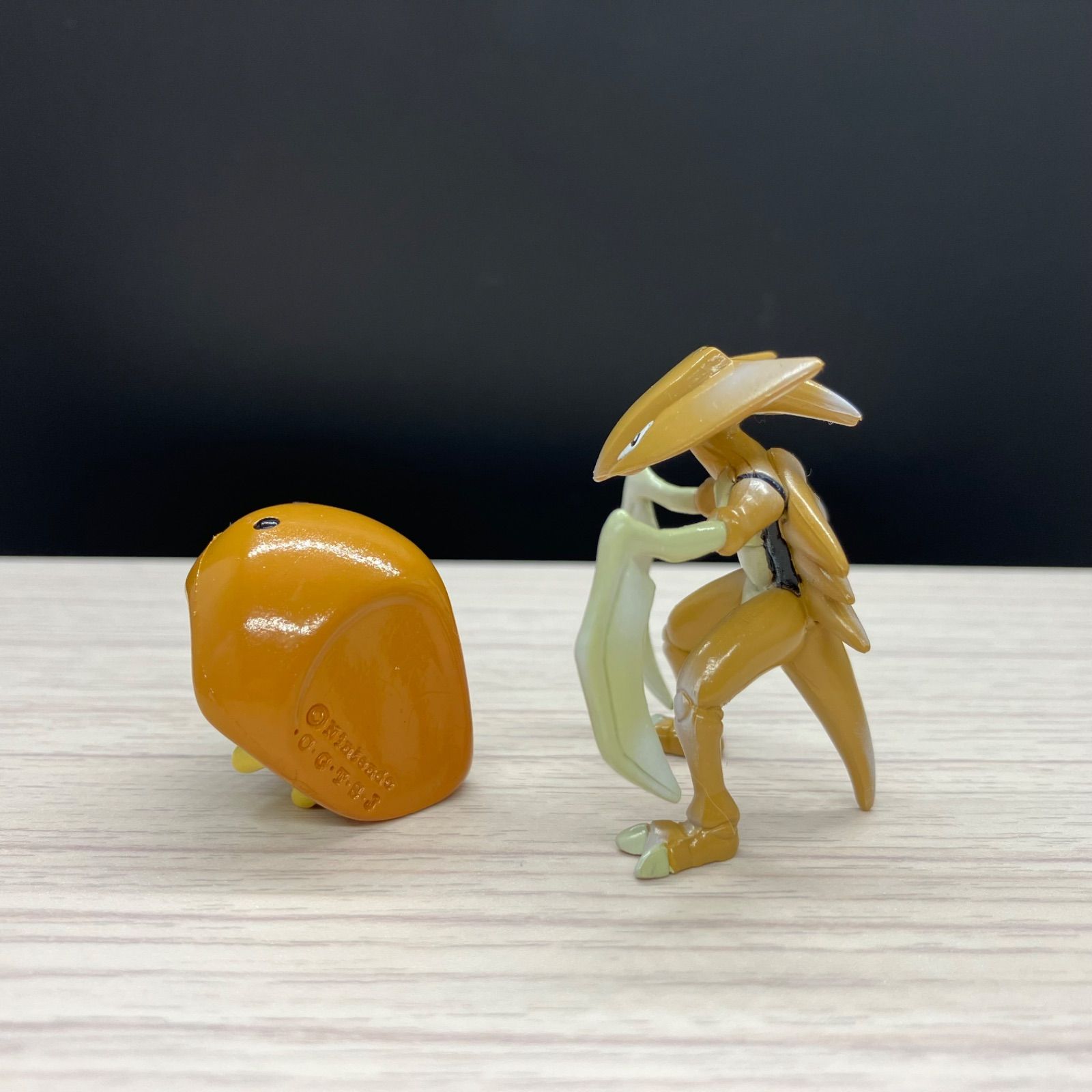モンコレ　初期　カブト　カブトプス モンコレ 初期 カブト カブトプス 【①】 - メルカリ