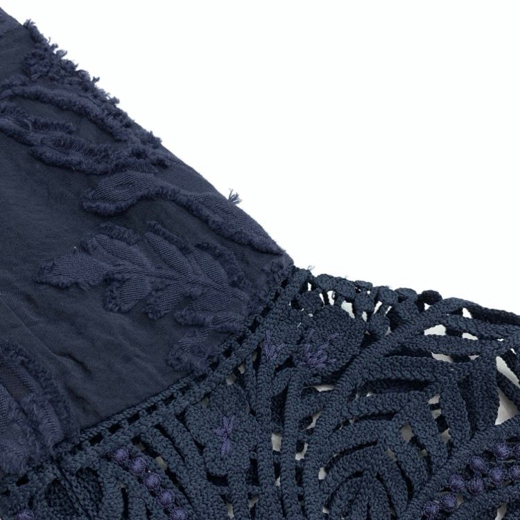 mame kurogouchi　マメクロゴウチ　レースカフスブラウス Mame KurogouchiのEmbroidered Cuff Topコード刺繍のブラウスと