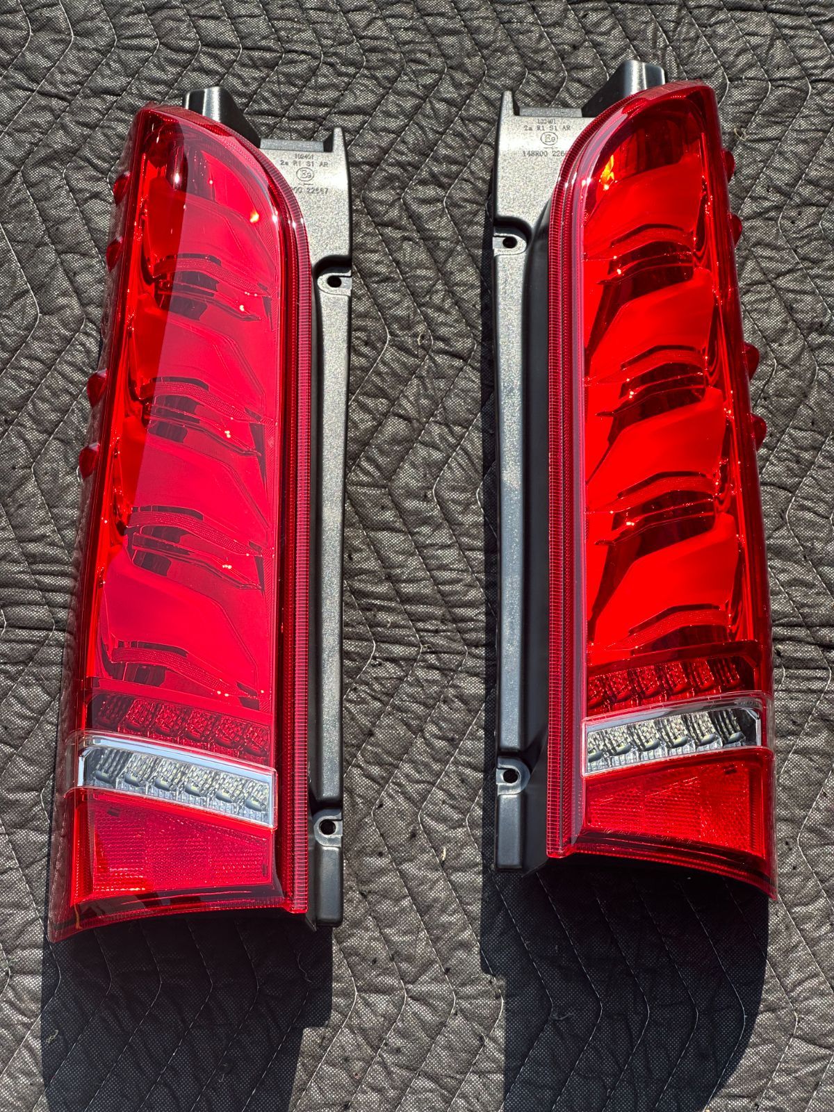 VALENTI ヴァレンティ ハイエース 200系 ULTRA γ ウルトラガンマ レッド