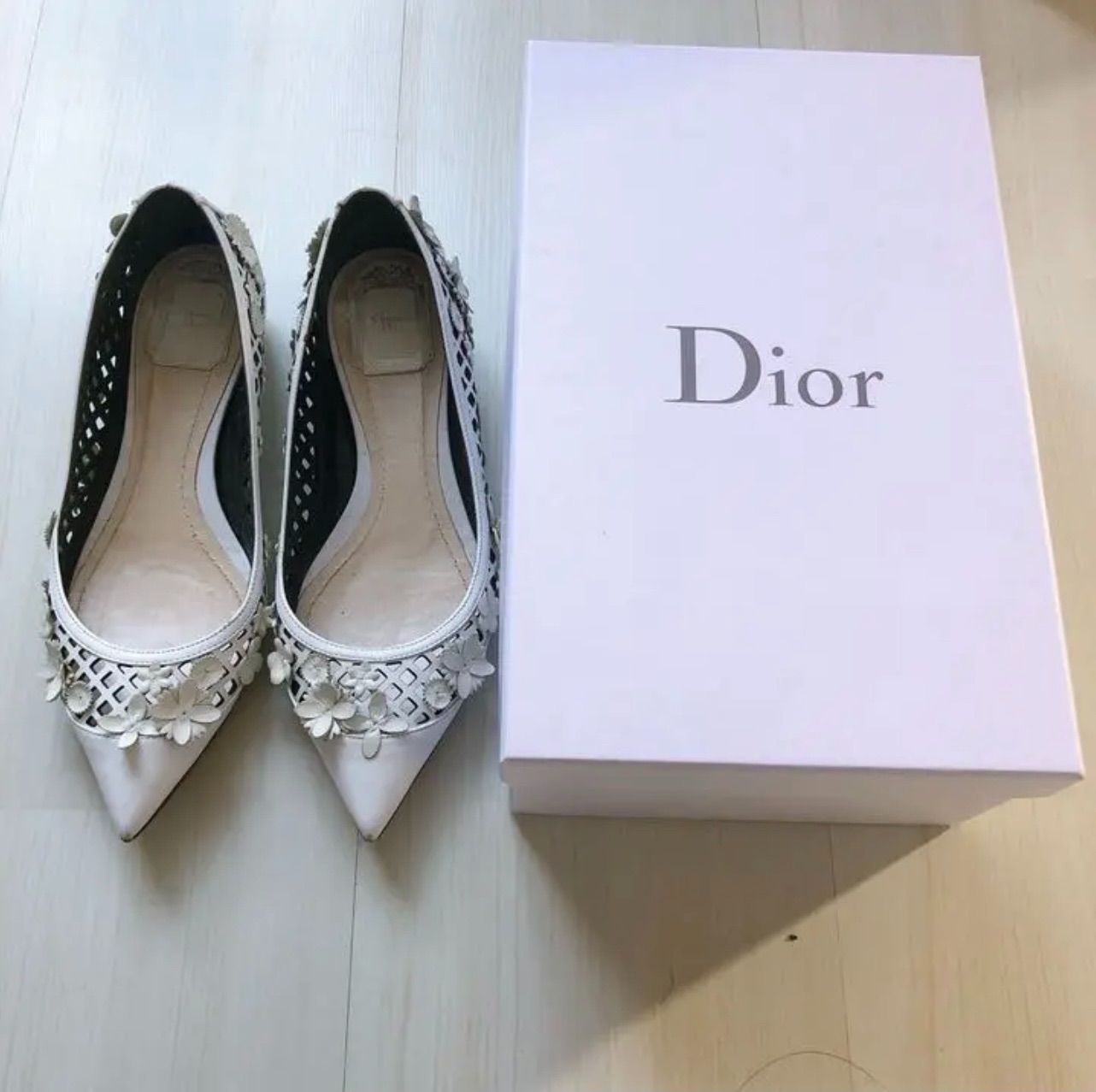 メーカー在庫少、売り切れ時はご容赦ください 【新品未使用】Dior