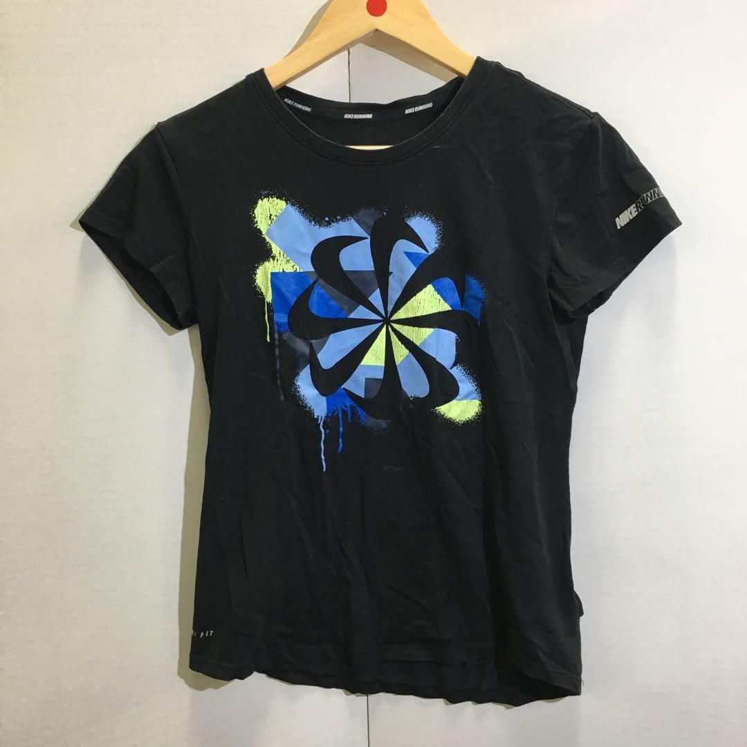 美品】 NIKE ランニング ウェア トップス Tシャツ レディース Mサイズ