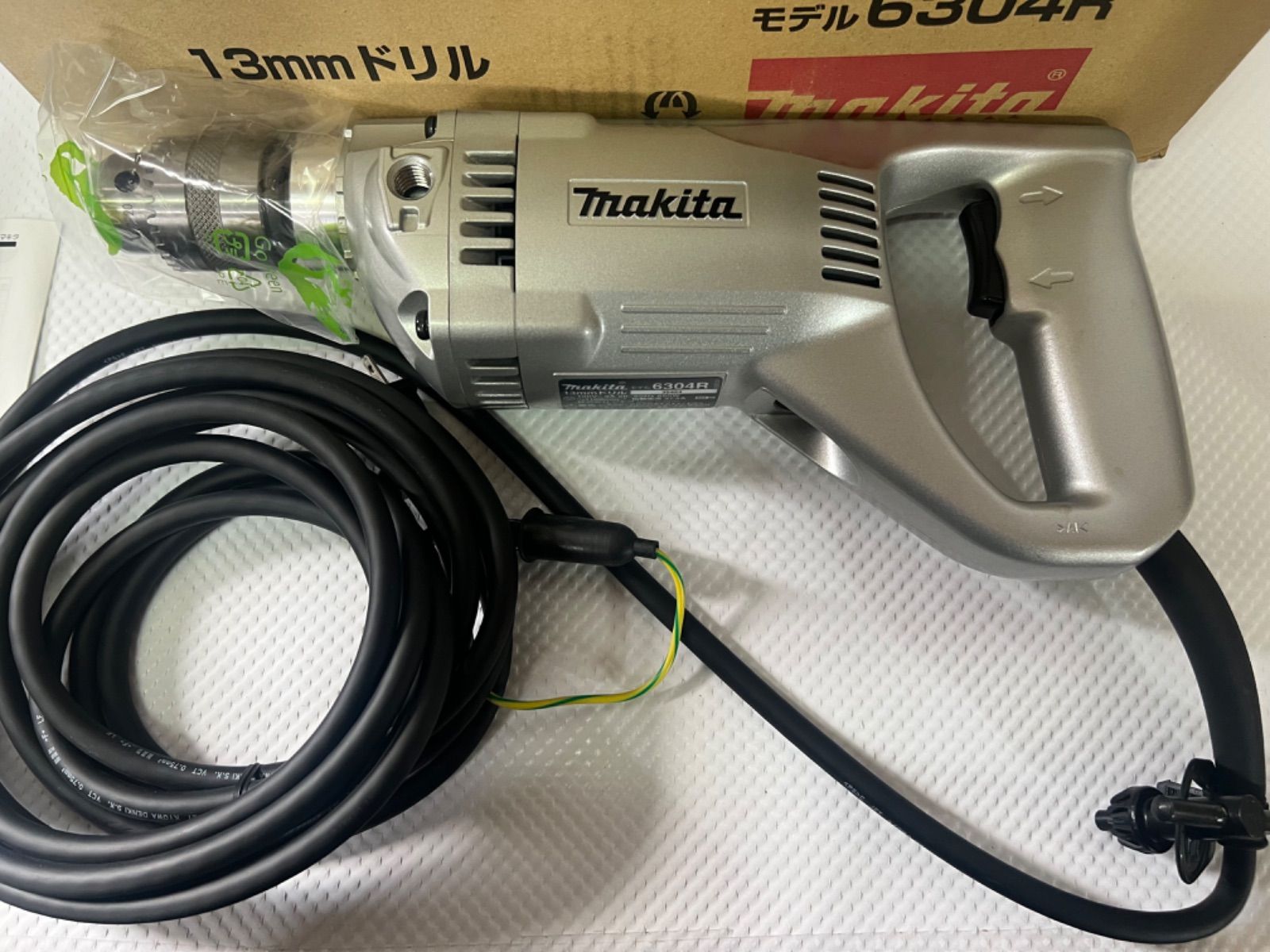 マキタ 電気ドリル 6304R 逆転付 100Ｖ - 工具、DIY用品