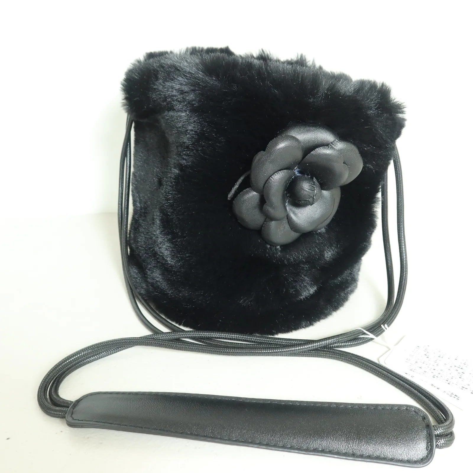 2025年最新】インゲボルグカメリアコサージュの人気アイテム - メルカリ