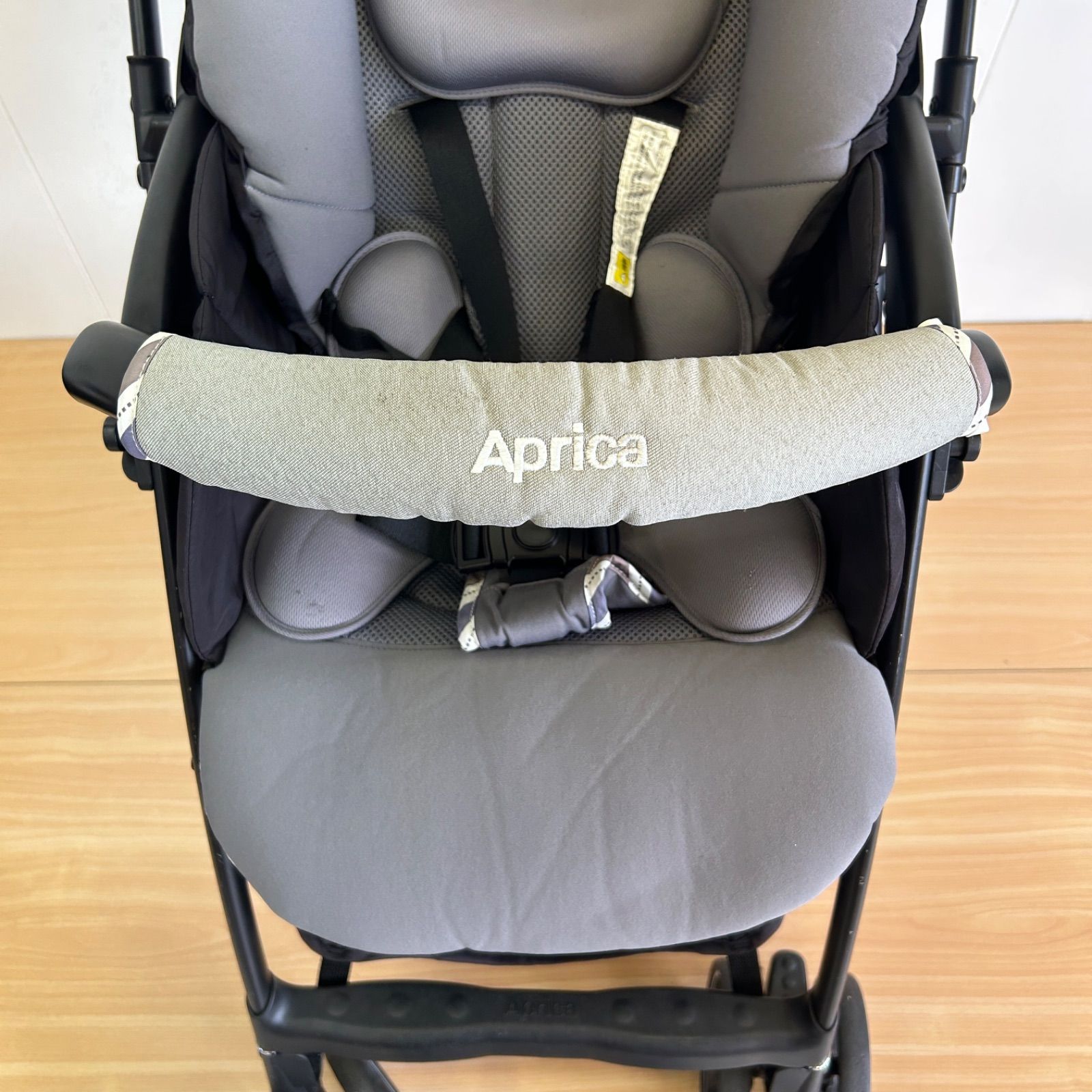 美品】Aprica アップリカ Luxuna Air Compact ラクーナエアー