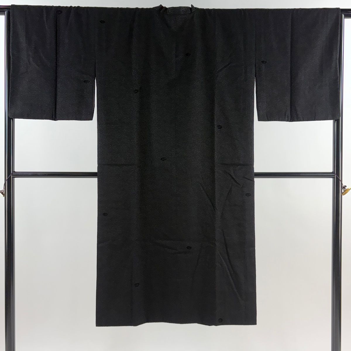 道行 身丈126.5cm 裄丈65cm M 和装コート 千代田衿 ビロード風 葉柄 黒 正絹