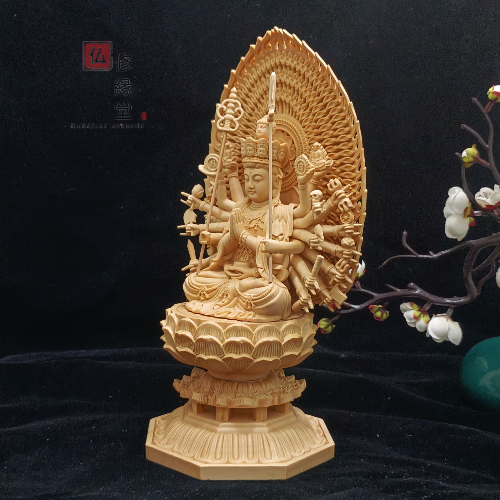 修縁堂】木彫り 仏像 千手観音菩薩立像 彫刻 一刀彫 天然木檜材 ご利益