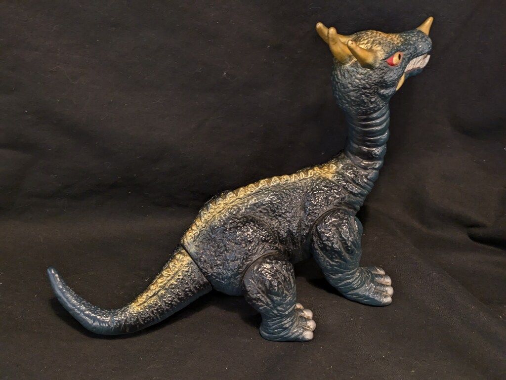 CCP スペクトルマンソフビコレクション 復刻 ミドロン 2002Ver.濃紺