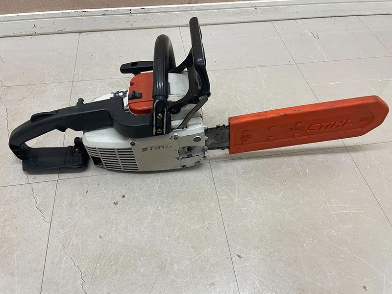 STIHL 010AV スチールチェーンソー 現状品 - メルカリ