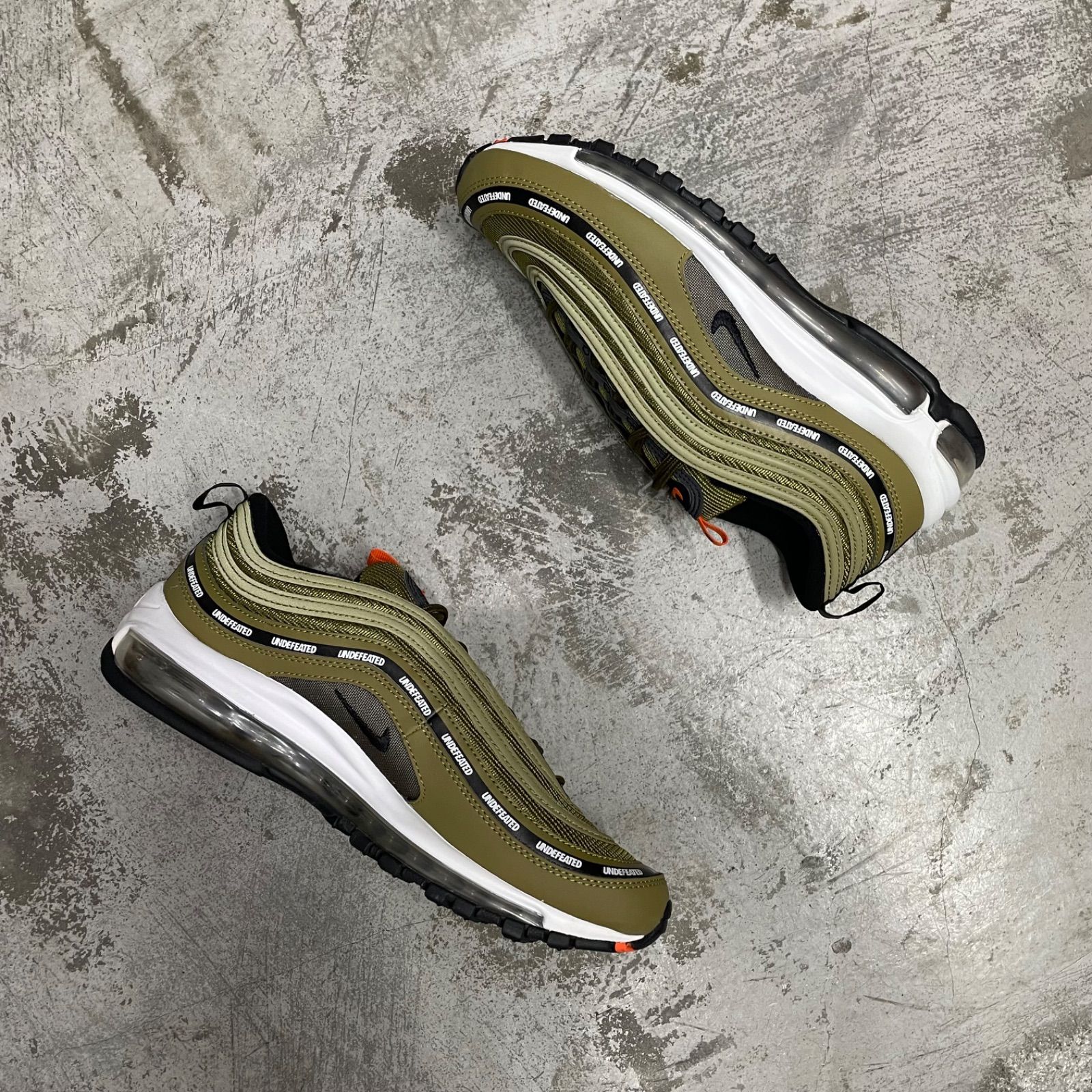 国内正規 未使用品 UNDEFEATED NIKE Air Max 97 Olive エアマックス97 