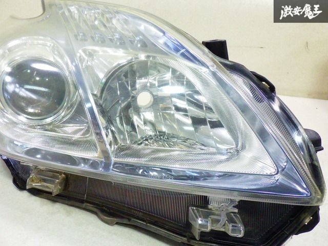 破損無】 トヨタ 純正 ZVW30 30 プリウス 右 右側 運転席側 HID 破損無】 トヨタ 純正 ZVW30 30 プリウス 右 右側 運転席側 HID