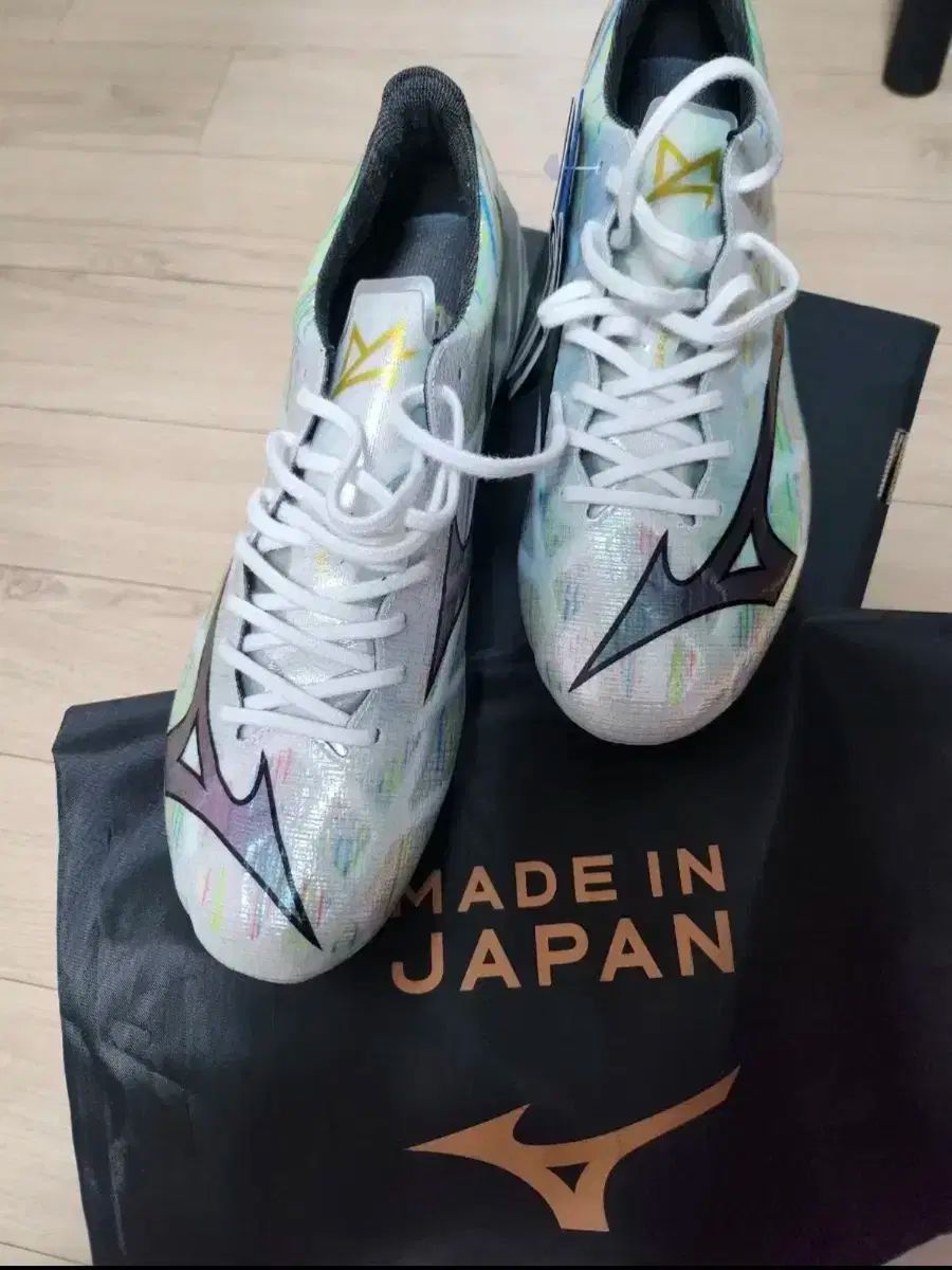 ミズノ アルファ2 MD ジャパン 265