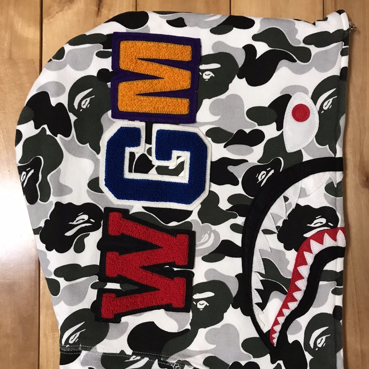 京都限定 BAPE camo シャークパーカー shark ベイプ ape 迷彩 - メルカリ