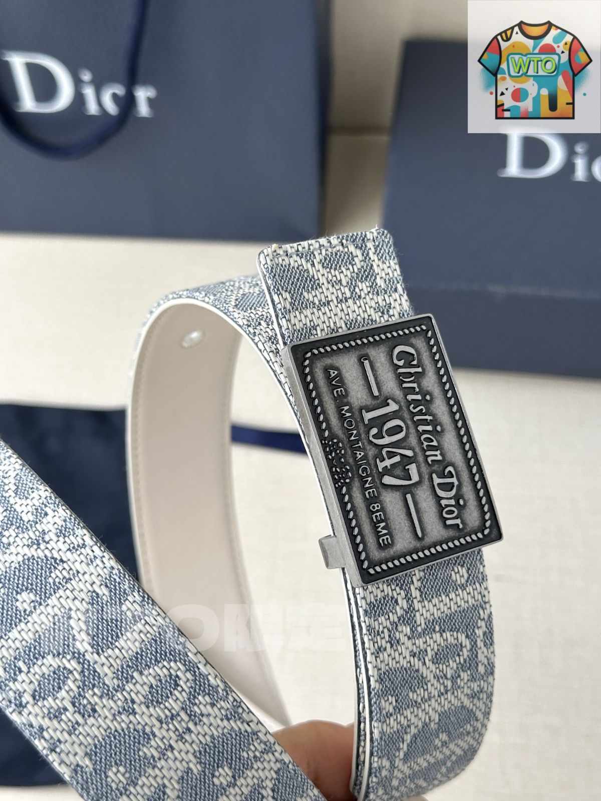 Dior Montaigne リバーシブルベルト すぐ届く！DIOR ディオール30 MONTAIGNE リバーシブルベルト