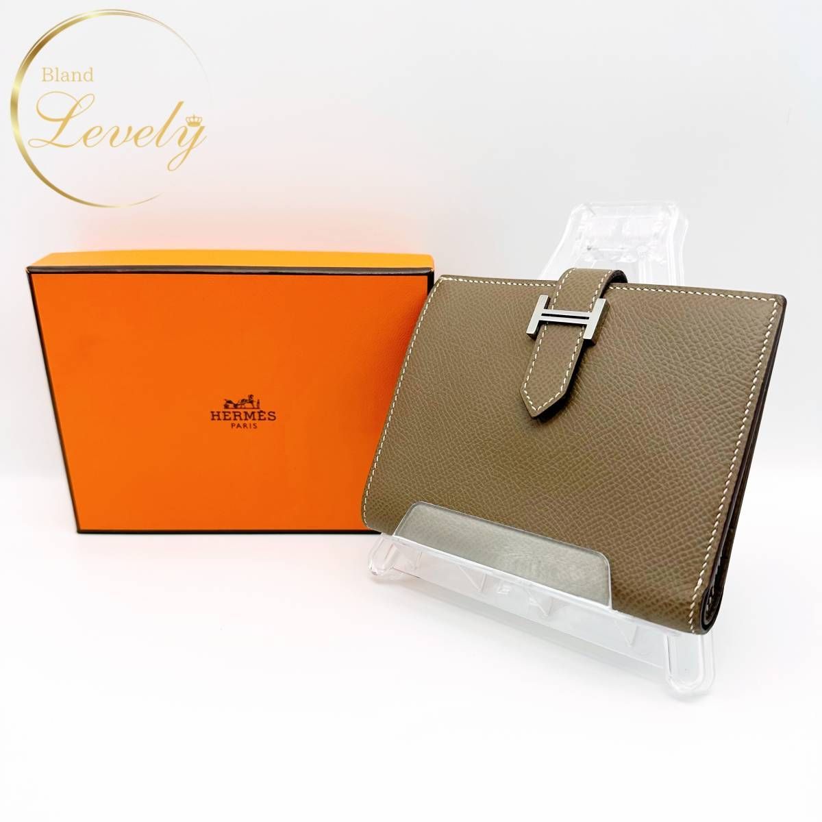 【参考価格56万円☘️】エルメス べアン コンパクト 財布 エトゥープ 新品 参考価格56万円☘️】エルメス べアン コンパクト 財布 エトゥープ