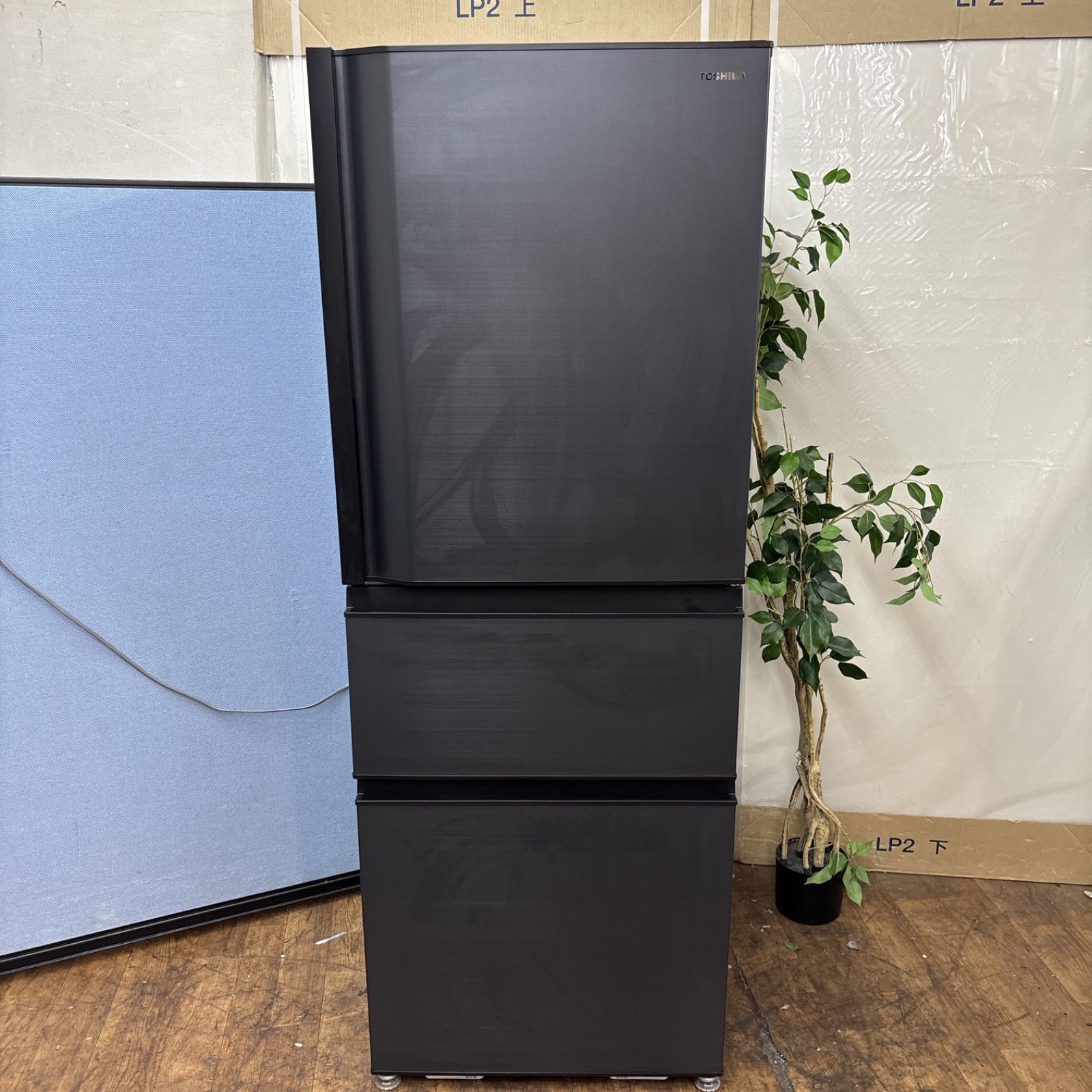名古屋市内 近郊送料無料 東芝 2021年製 3ドア 冷凍冷蔵庫 326L I350 🌈 名古屋市近郊配送設置無料！ TOSHIBA 3ドア冷蔵庫（326L