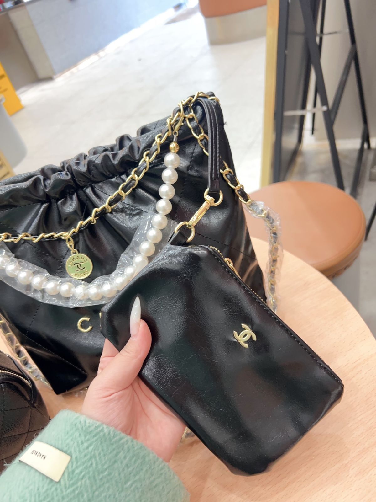 【上品パール♪】 CHANEL ポーチ イヴニング バッグ、コスチューム パール、ホワイト