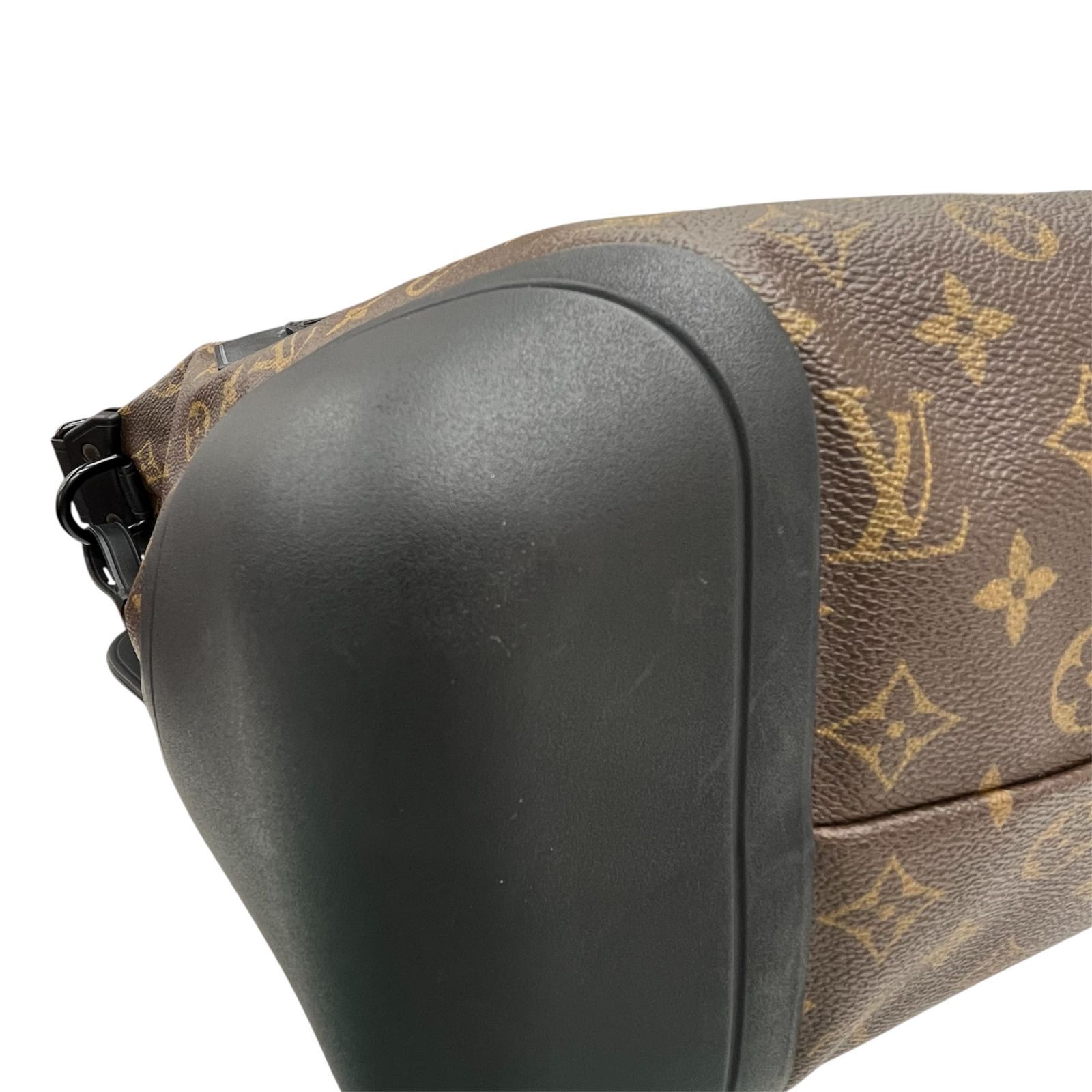 LOUIS VUITTON ルイヴィトン ウォータープルーフ M40399 OL1151 
