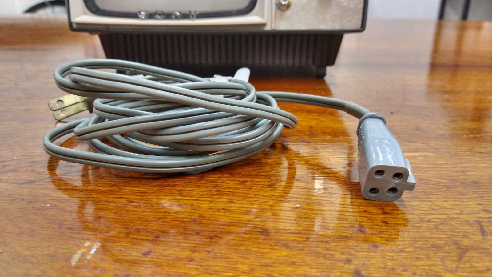 【送料込】ソニー トランジスタテレビ 昭和レトロ