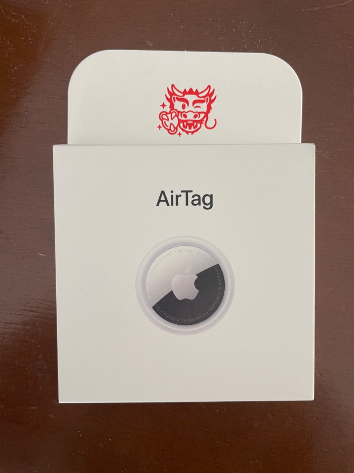 新品未使用】Apple AirTag 本体 2024 初売り 辰 4個セット